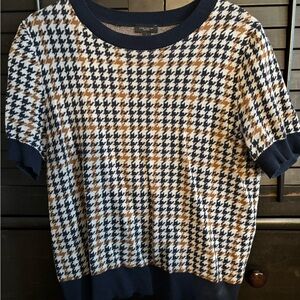 Ann Taylor Navy and Brown Houndstooth Sweater